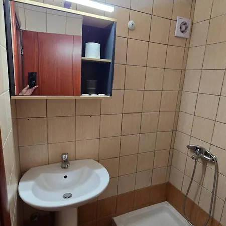 Hotel Elena *